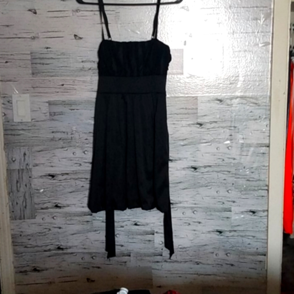 Cute little black dress